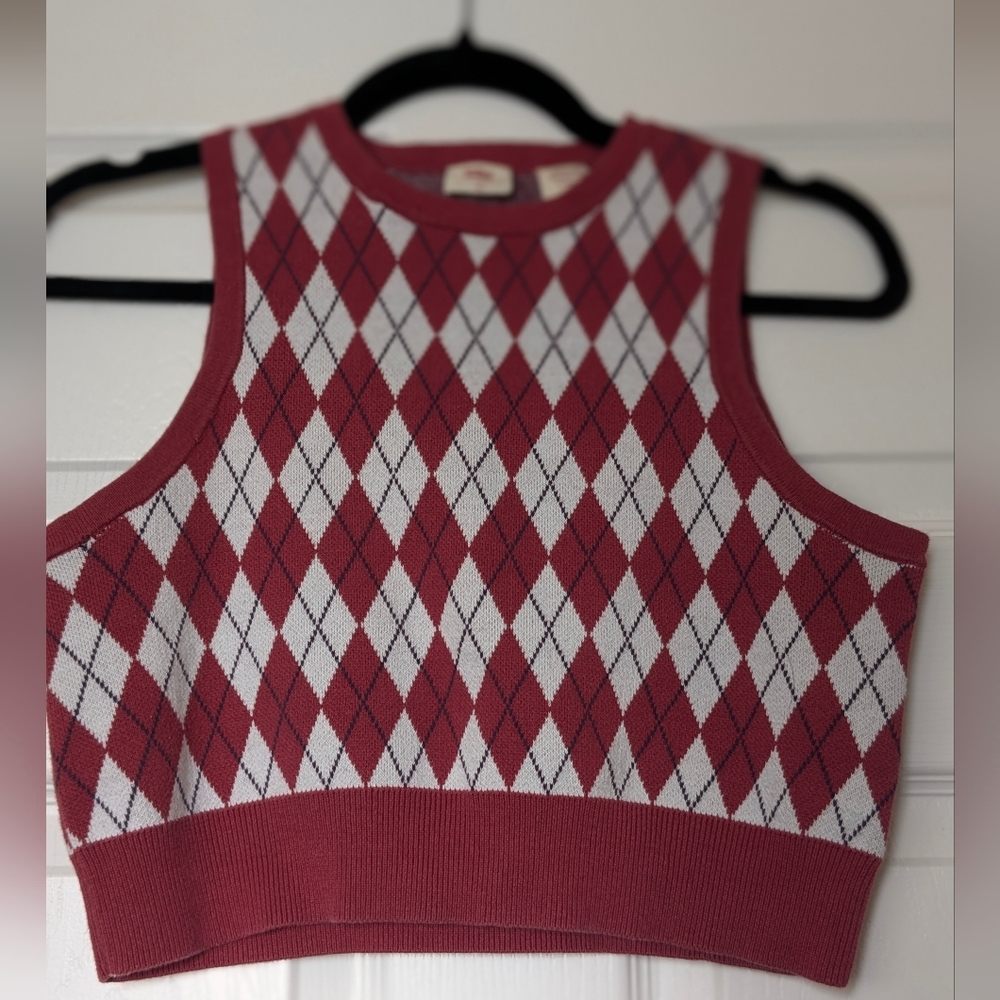 LEVI’S Multicolor Ilia Argyle Knitted Cropped Sweater Vest! White And Red Sz XS